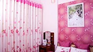 phòng cưới sơn màu hồng nhạt